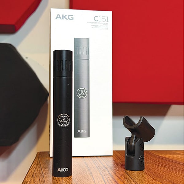 AKG C151