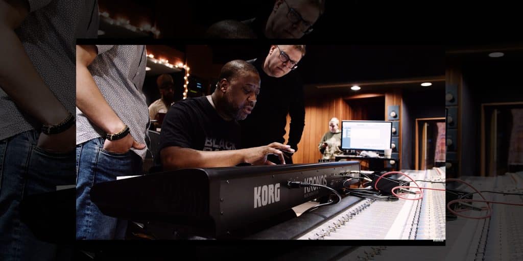 KORG-Robert-Glasper-Kronos-1600px KORG and Robert Glasper Bring the Grammy Winner’s Signature Grand and Electric Piano Sounds to KRONOS