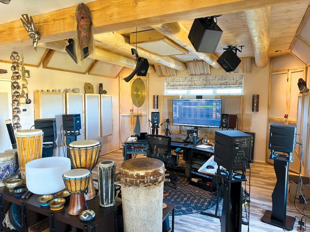 Chris Meyer's Immersive Studio: Sky Kiva