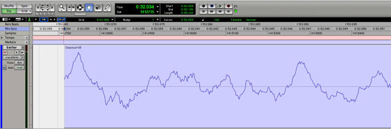 This picture shows a bad edit. Note the fact that the waveform is not at the zero-crossing when it starts…. This will cause an audible “click” in the audio.